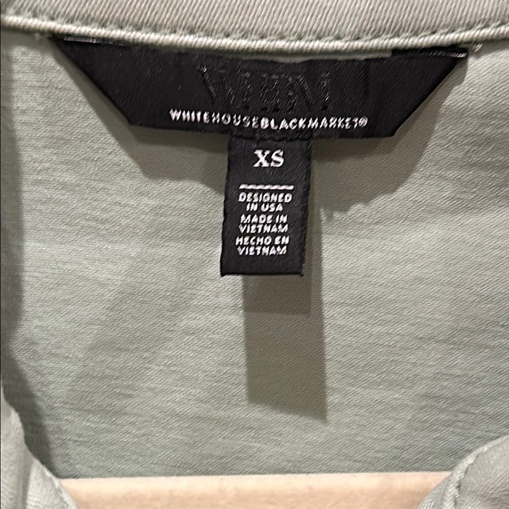 Like New!!!White House Black Market Green Jean Jacket Classic Style​​​ - Picture 2 of 8